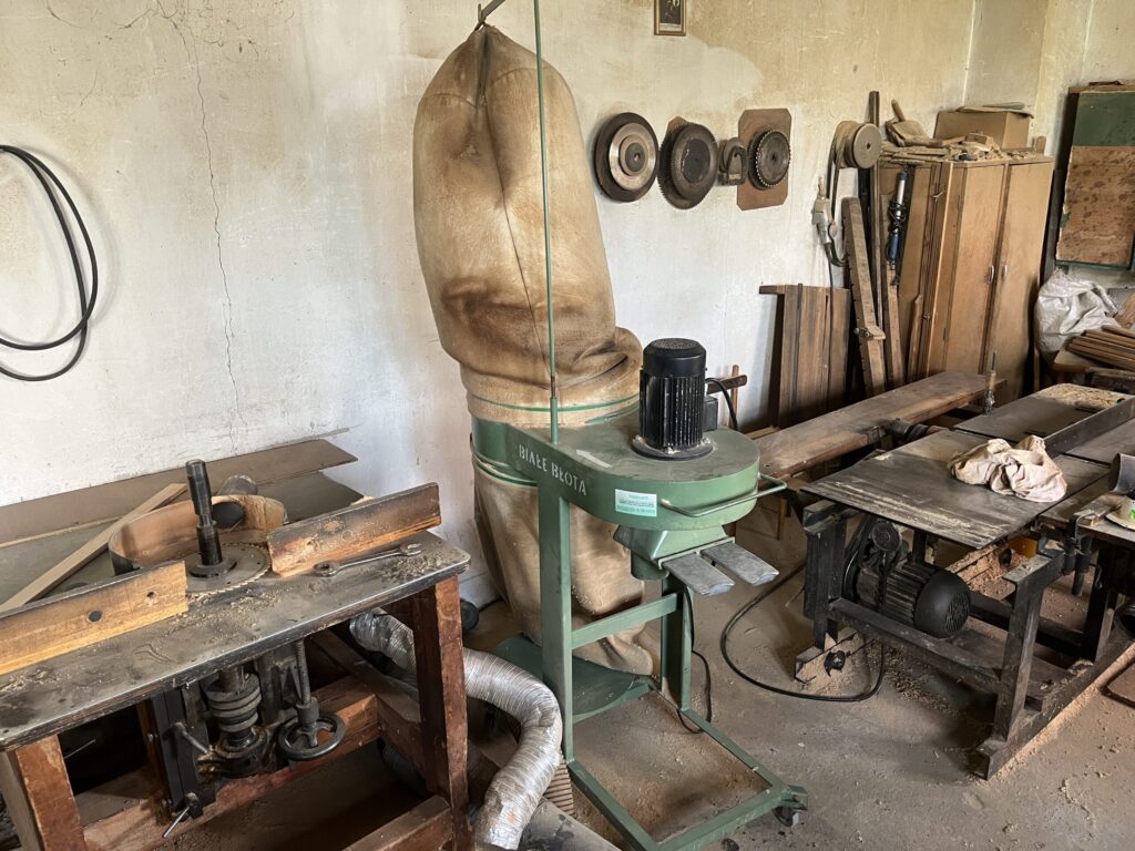 Wyposażenie zakładu stolarskiego - 20% 1 IMG 9535