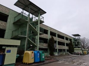 Udział 30000/14040000 i udział 600000/586 200000 w prawach własności gruntowych - ul. Aluzyjna, Warszawa - 75% 2 20260223 102912