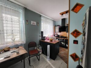 Udział 1/3 w nieruchomości lokalowej - Ul. Prosta 8B, Chorzów 10 17